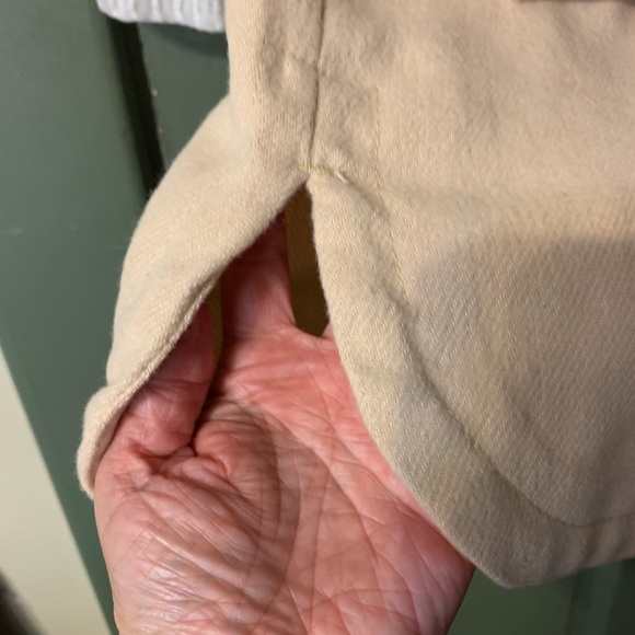 NWOT SHACKET. It’s a very nice quality fabric. I little heavyweight. - Picture 2 of 8